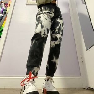 Trendy Black Tye Dye Sweatpants